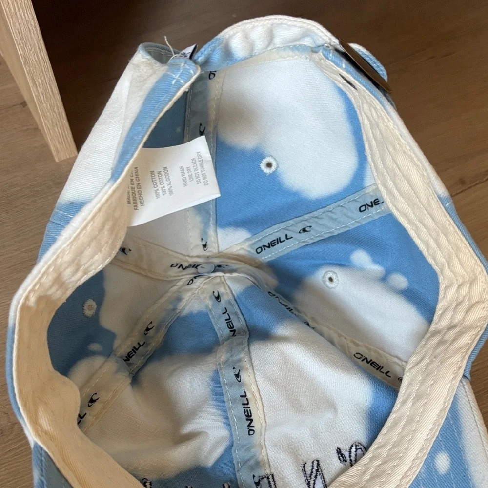 O'Neill Womens Sky Blue and White Tye Dye Hat - Picture 4 of 7